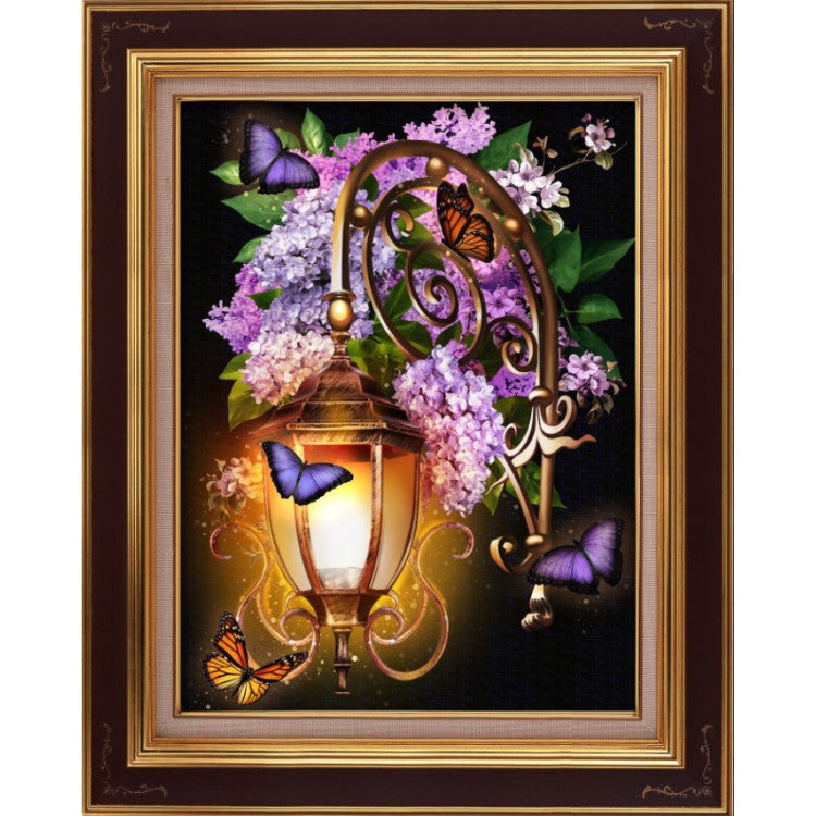 LANTERN IN LILAC 30*40 CM Diamond painting